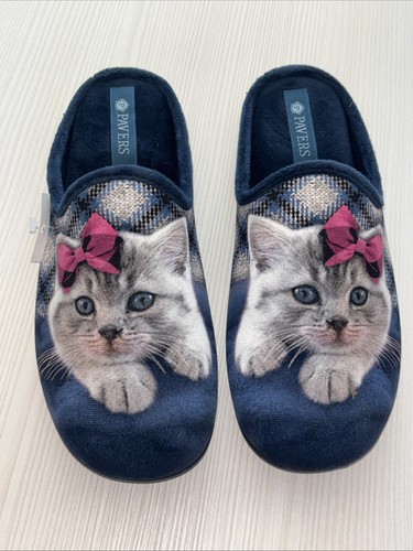 Pavers pretty kitten cats - pavers,