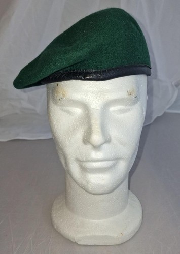 Green beret army military - army,