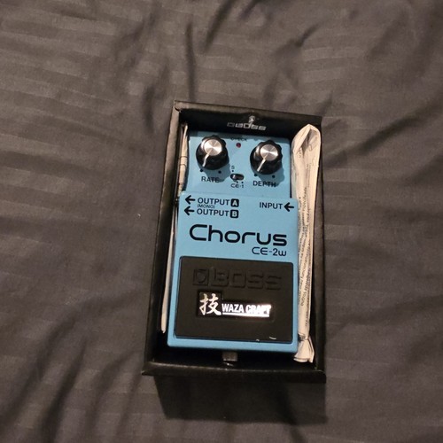 Boss waza craft - ce-2w, chorus