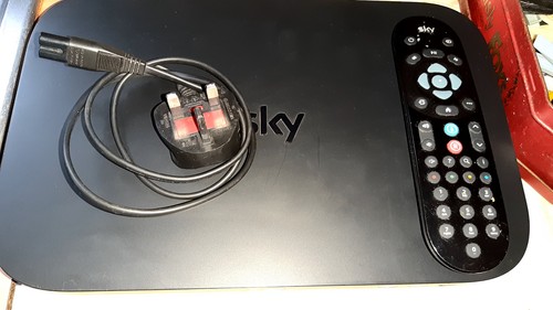 Sky es130 box satellite - sky,