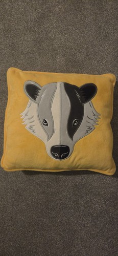 Harry potter hufflepuff badger - hufflepuff,