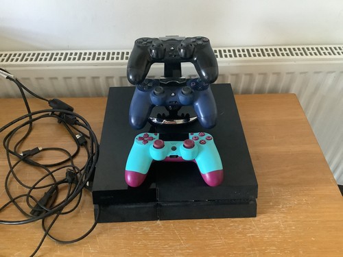 Ps4 faulty - ps4, (spares