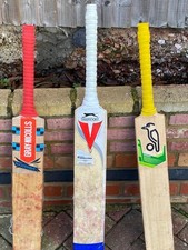 3 Cricket Bat Set With Ball