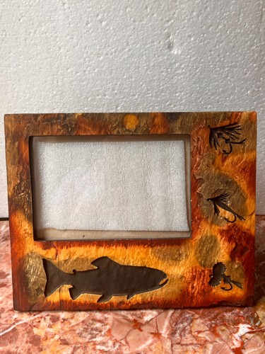 Fish animals boat frame - frame, stone