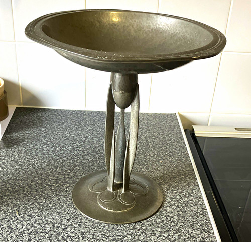 Tudric pewter pedestal - pedestal, or