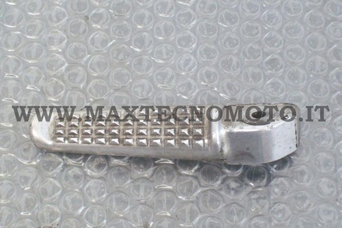 Left rear footrest - left,