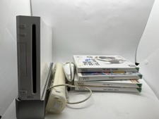 Nintendo Wii Console Bundle White 4 Games Tested Working With Accessories