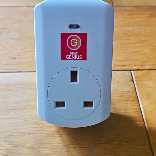 Heat genius wave smart plug - z-wave,