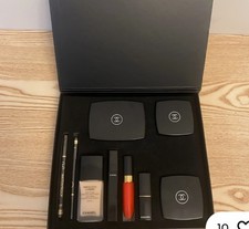 Chanel make up gift set