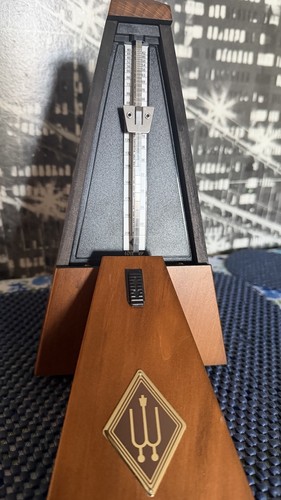 Vintage wittner wood - wood, metronome