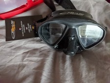 Epsealon Minisub Spearfishing