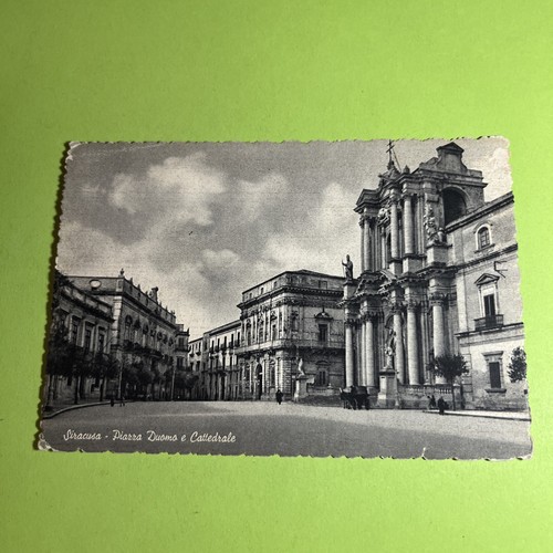 Syracuse cathedral square and - cathedral,