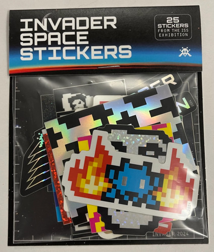 Space invader station - space,