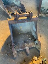 46 cm digger bucket 38mm pins 140 dipper 215 pin spacing .... 4 ton....£120+VAT