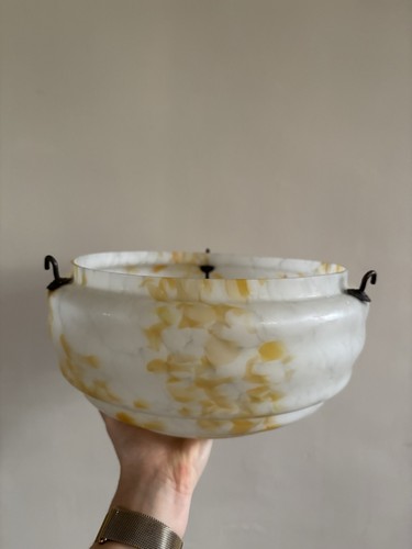 Art deco style white - deco, yellow