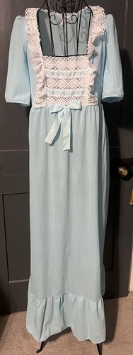 Vintage spinney pale blue - spinney,