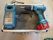 Makita 8270d 12v - makita,