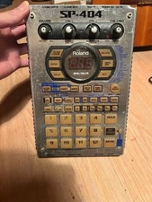 Roland SP-404 Portable Power Sampler with FX