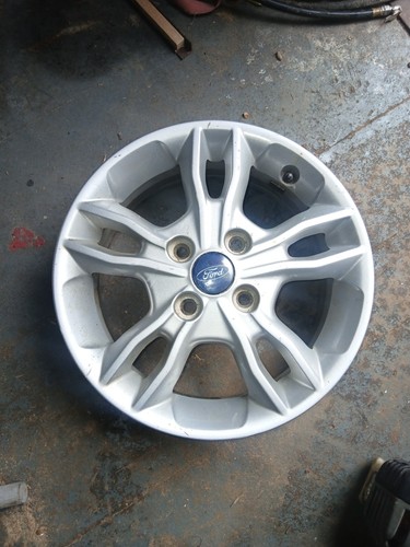 Inch ford fiesta alloy - 15,