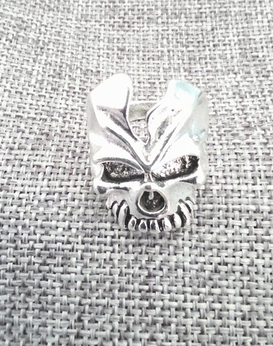 Armoured skull ring silver - ring,