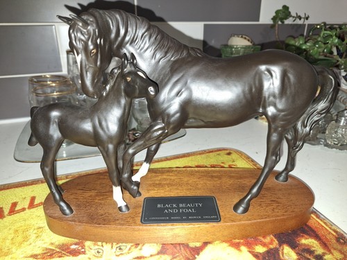 Black beauty and foal - black, (191)