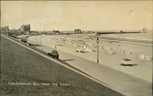 Gorleston sea from - sea,
