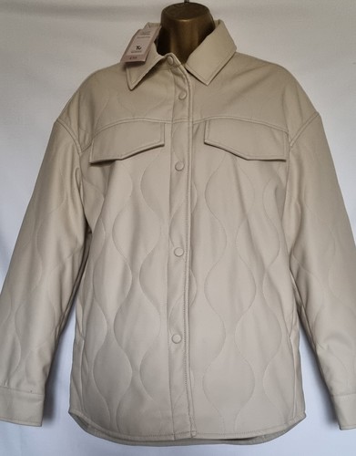 Bnwt fabulous cream faux - cream,
