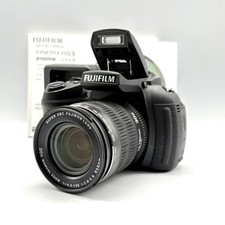 FUJIFILM FINEPIX HS30 EXR