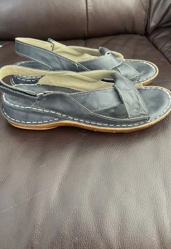 Open toe low soft - toe, wedge