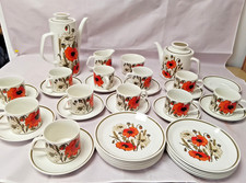 J & G Meakin Studio Pottery ~ ORANGE POPPY Set Cups & Saucers Vintage Tea Coffee