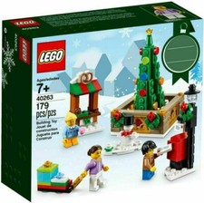 New Lego Christmas Town Square