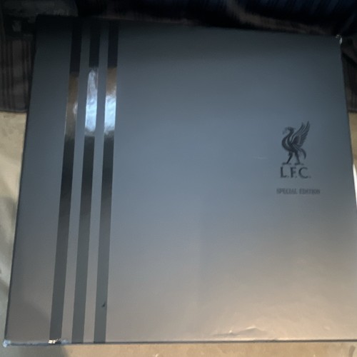 Rare edition liverpool adidas - edition,