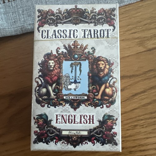 Classic tarot cards deck - classic,