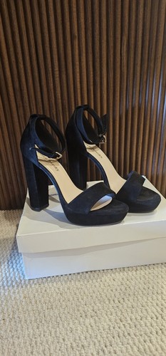 Russell bromley black suede - &,