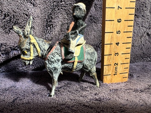 Very rare small vintage cast - very,