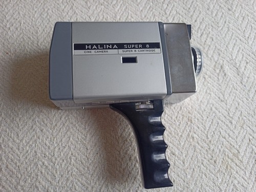 Halina super cine camera - 8,