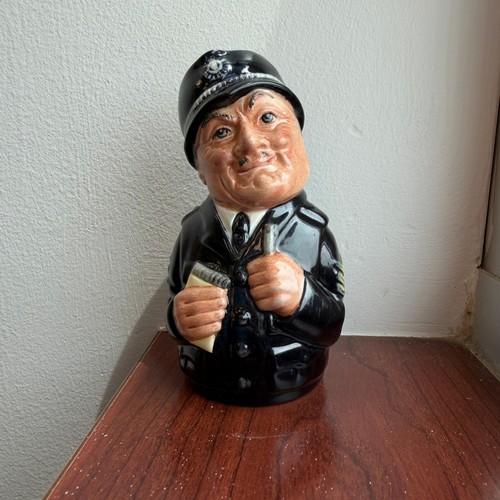 Royal doulton sgt peeler - royal,