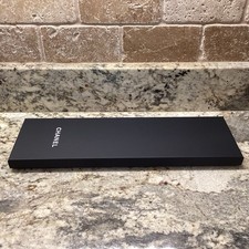 Chanel Long Necklace Empty