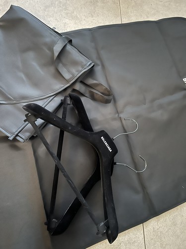 Balenciaga garment carrier - garment,