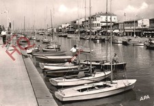 Picture Postcard_ Palavas-Les-Flots, Le Club Nautique, Le Port