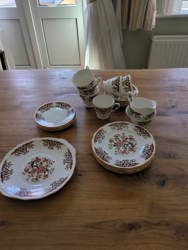 Colclough bone china tea set - bone,