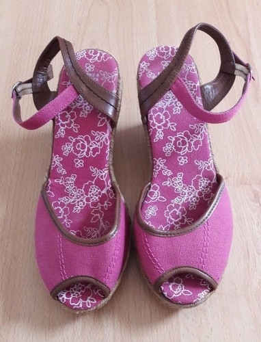Gorgeous pink canvas ankle - canvas,