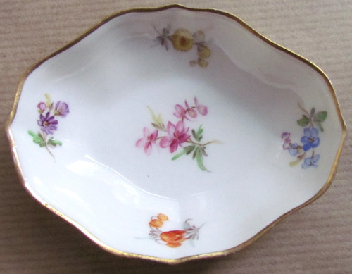 Meissen scattered flowers - meissen,