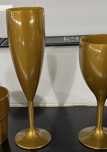 Gold polycarbonate champagne - gold,