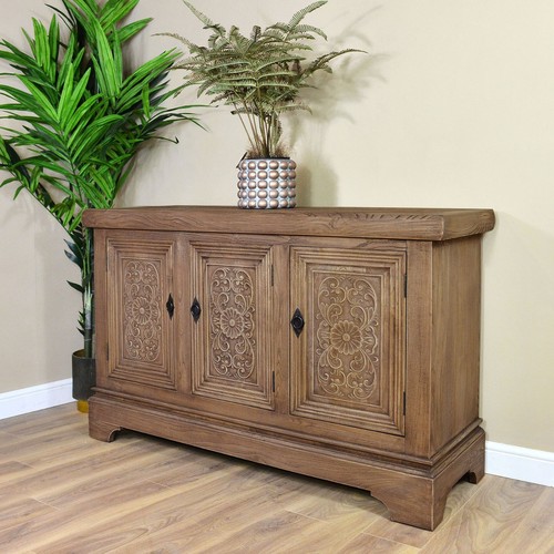 Large rustic farmhouse style - farmhouse,