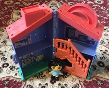 Moon And Me Take and Go Toy house With Figure 