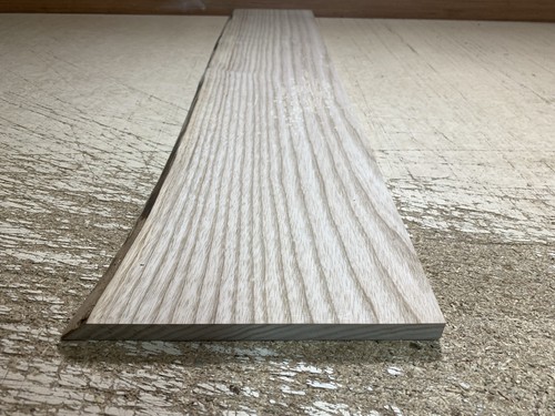Thin ash timber planed - ash, live