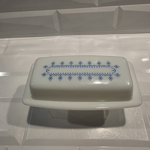 Vintage pyrex snowflake - pyrex,