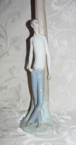 Nao lladro porcelain figural - lladro,