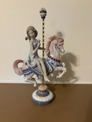 Lladro girl carousel - "girl, on